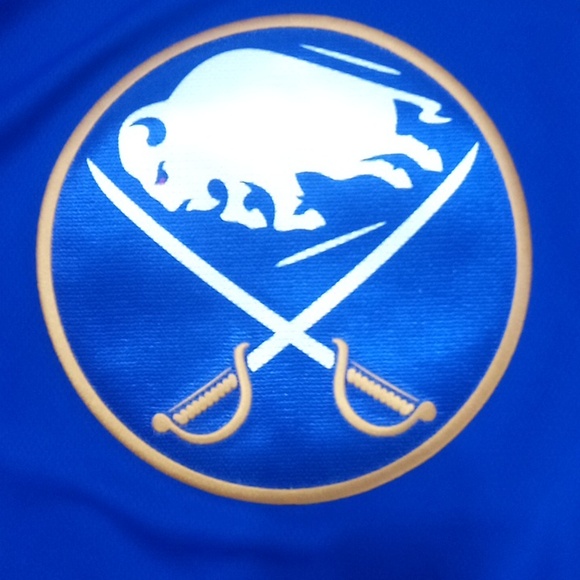 Buffalo Sabres Women's Jersey Eichel Fanatics Breakaway NWT - Picture 3 of 14